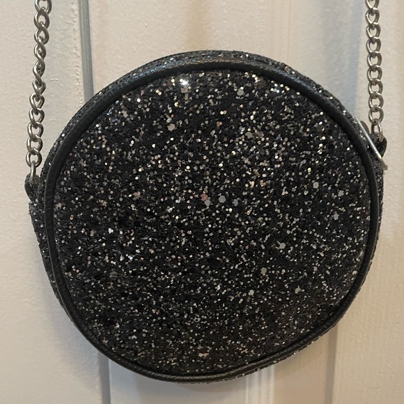 Girls Smiley Face Glitter Sparkle Purse with Gold Chain Strap, Super Cute!! - Picture 6 of 8